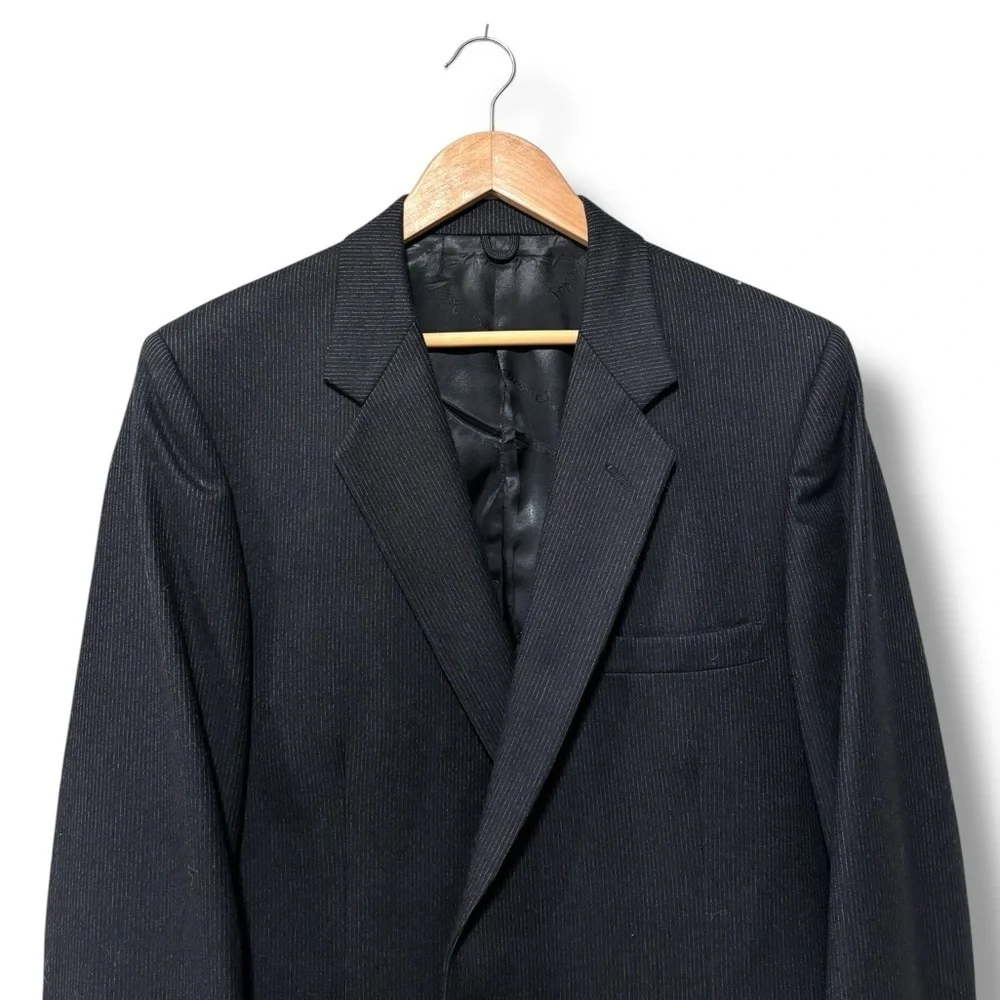 Givenchy Men's Vintage Wool Pinstripe Charcoal Grey Single Breasted Blazer